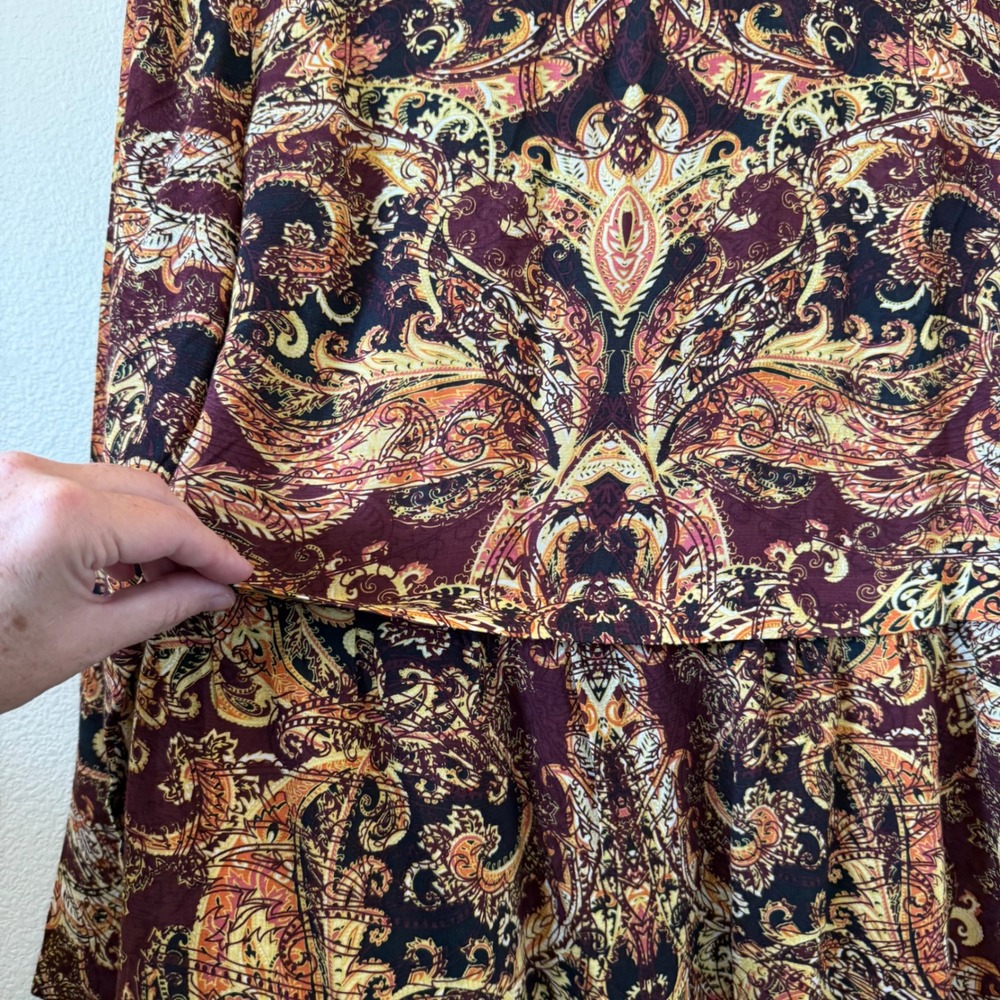 J. Jill Womens Small Petite Paisley Empire Waist Tunic Top Burgundy Gold‎ Rayon - Picture 5 of 11